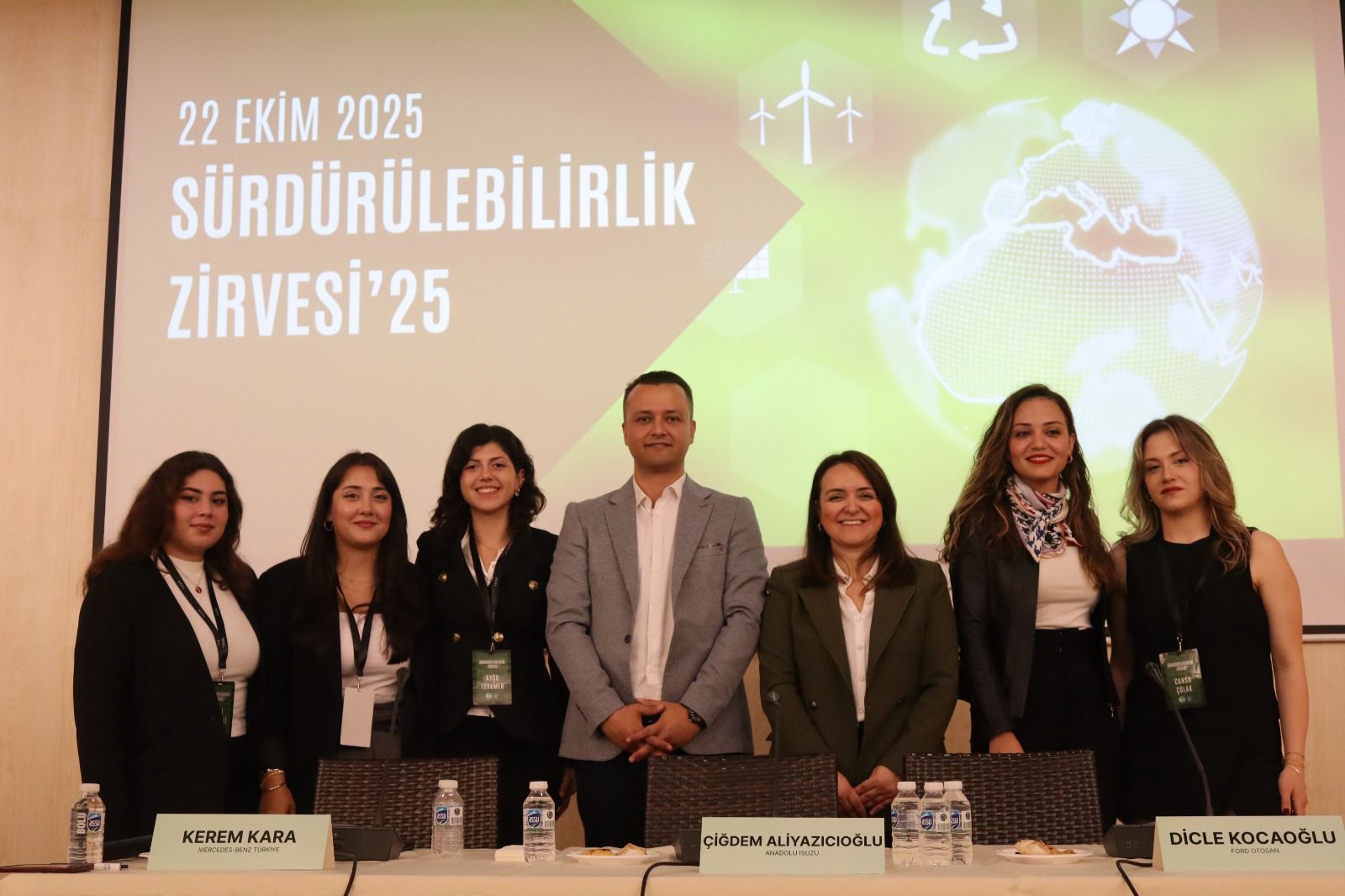 WhatsApp Image 2025-10-23 at 20.49.39 (1).jpeg (155 KB)