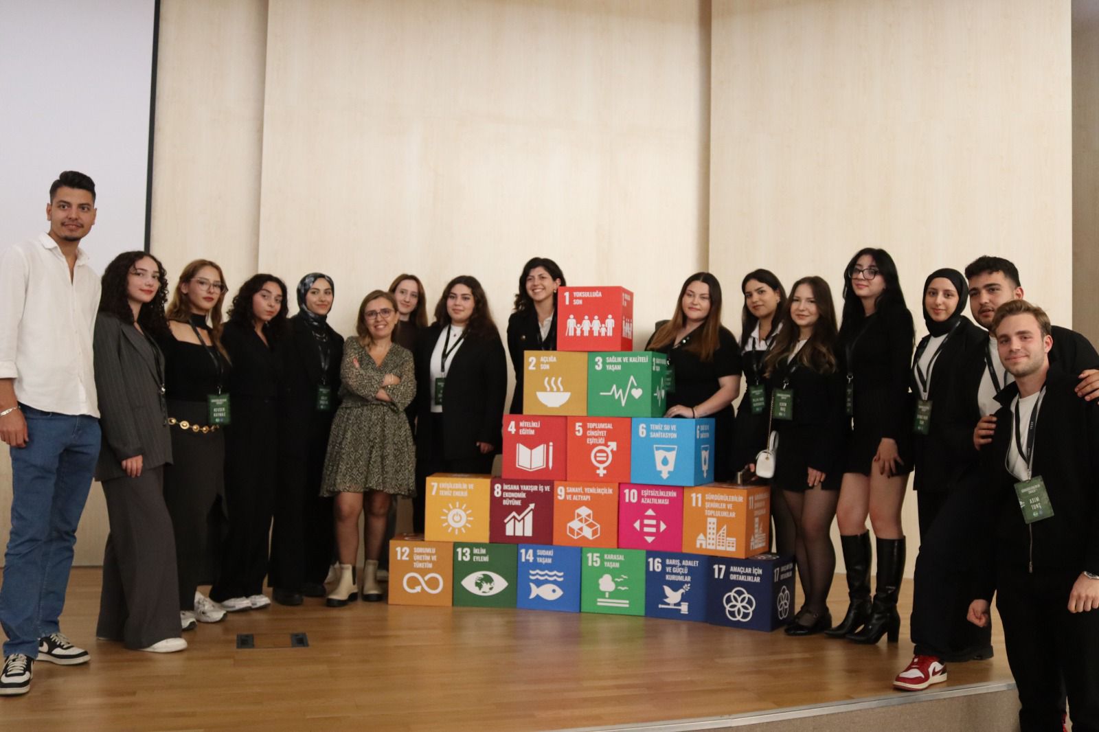 WhatsApp Image 2025-10-23 at 20.49.39.jpeg (159 KB)